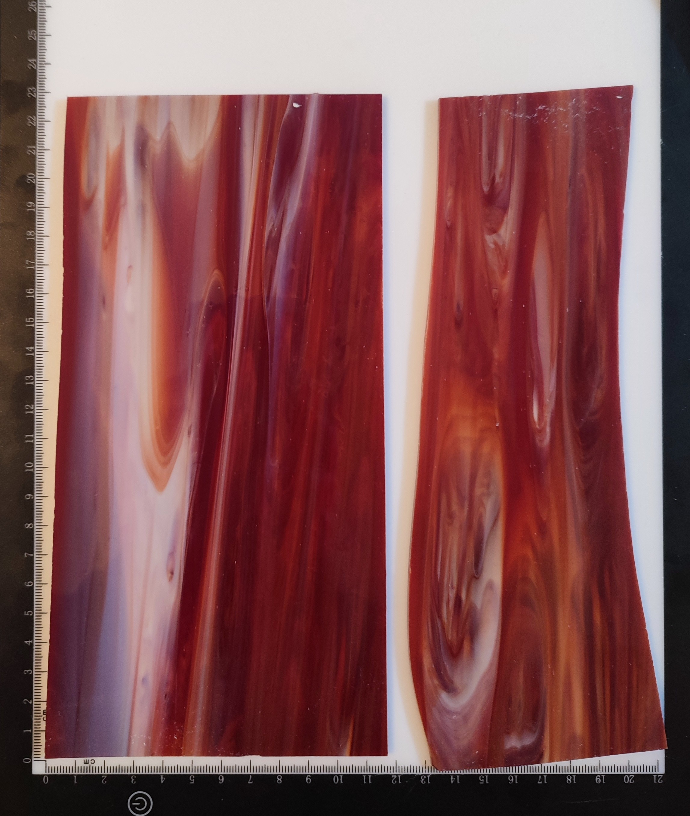 Red Glass Scraps 320gr